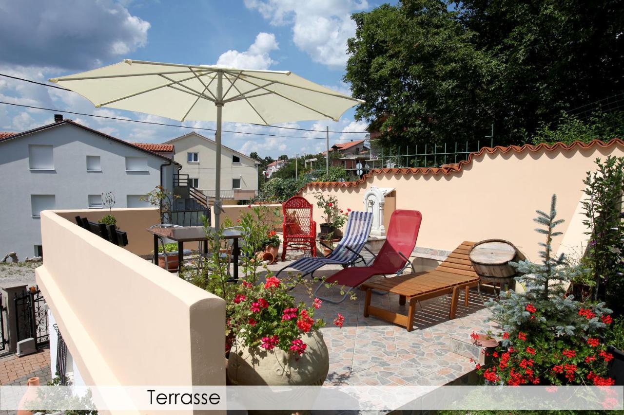 Anica Iles Viskovo Exterior foto